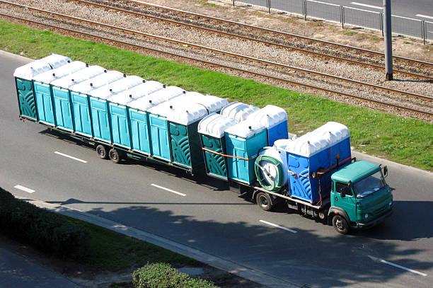 Best Porta potty delivery and setup  in Starbuck, MN